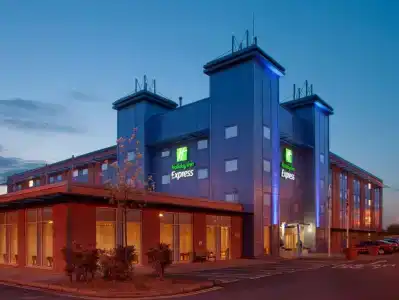 Holiday Inn Express Oxford Kassam Stadium, An Ihg - 0