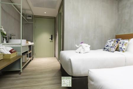 Samsen Street - Sha Extra Plus - 26