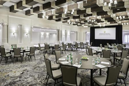 Intercontinental Chicago Magnificent Mile, An Ihg - 35