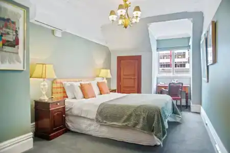 Wellesley Boutique - 16