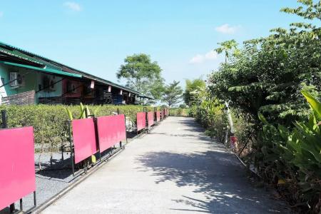 Honey Inn - 47