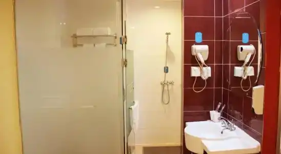 Hanting Express Hongqiao Hub Beidi Road - 6