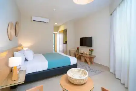 Redcon Suites - 276