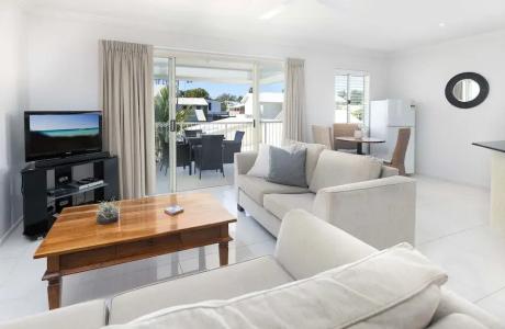 Noosa River Palms - 76