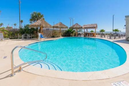 Clarion Pointe Galveston Seawall - 34