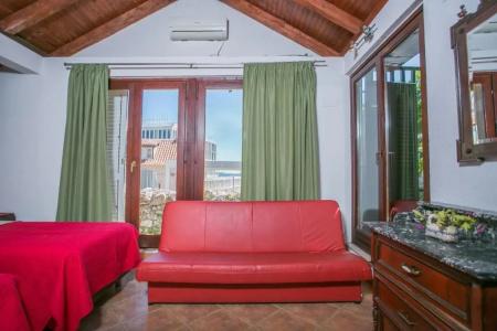 Garden Apartment - 116