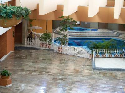 Country Plaza - 19
