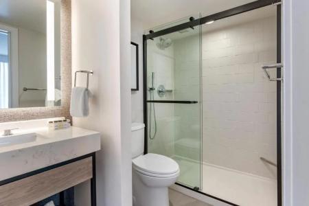 Sheraton Suites Old Town - 6