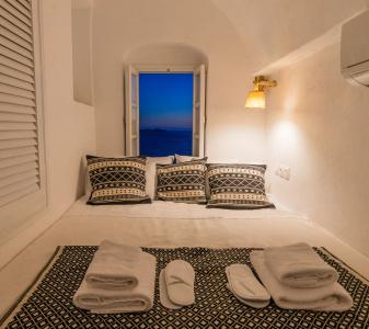 Canvas Suites - 2