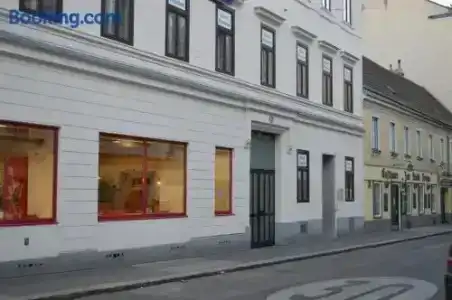 Pension Walzerstadt - 0