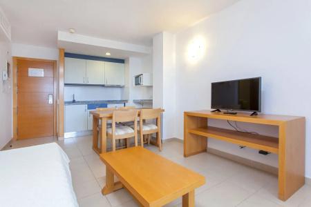 Apartamentos Mar y Playa - 3