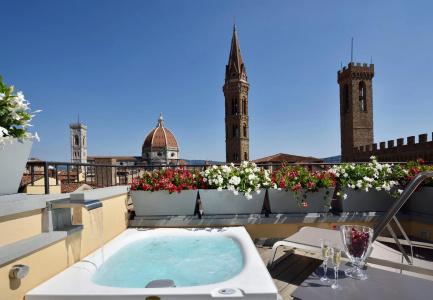 San Firenze Suites & Spa - 5