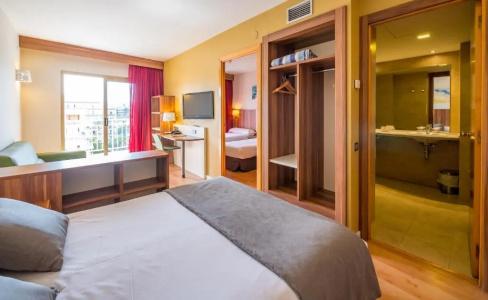 Golden Avenida Family Suites 4* - 27