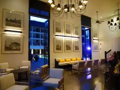 Buri Siri Boutique - 11