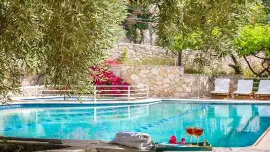 Kleo Cottages - 2
