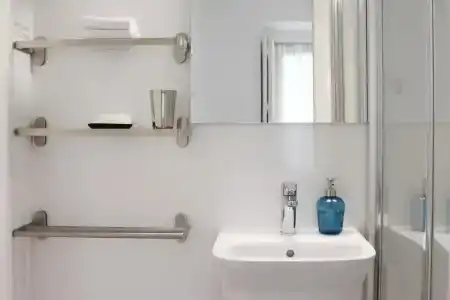 La Zona - 81