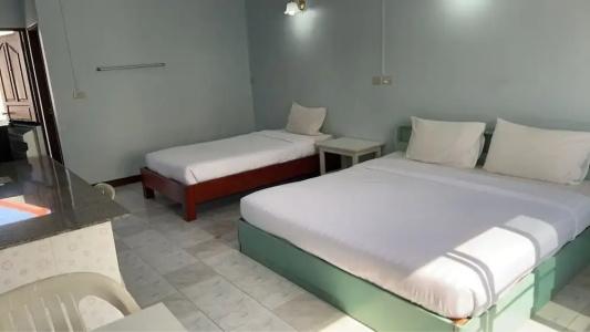 Chumphon Park - 24