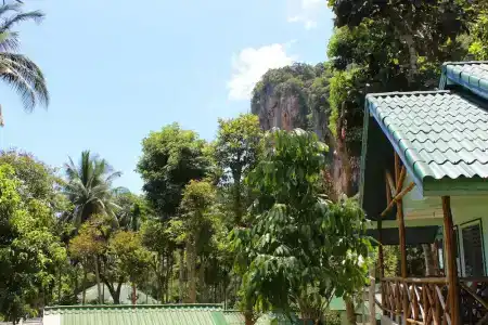 Chill Out Bar and Bungalows - 38
