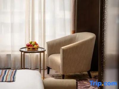 Sichuan Minshan Lhasa Grand - 80