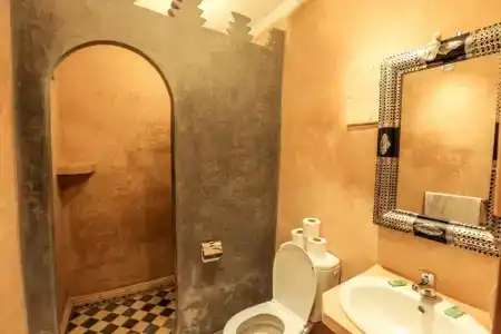 Riad Nakhla - 9