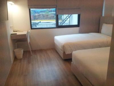 Rezt Bangkok - 2