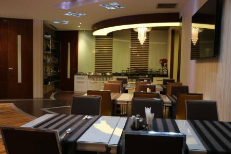 Business Grand - 14