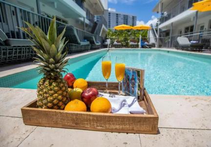 Waterside and Suites - 12