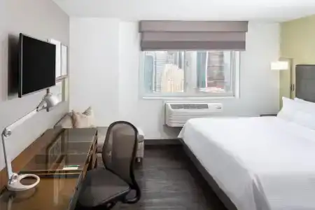 Element Times Square West - 59