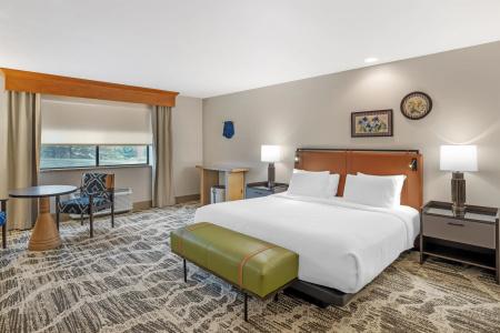 Best Western Plus Grantree Inn - 76