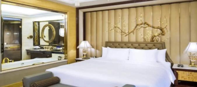 Wanda Reign Wuhan - 42