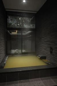Aya Niseko - 18