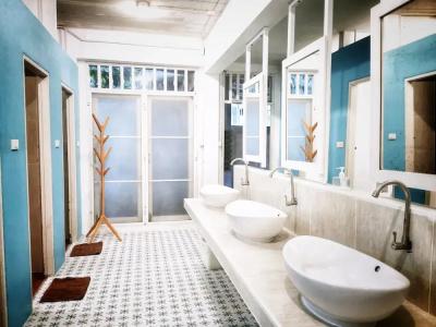 Glur Hostel - 24