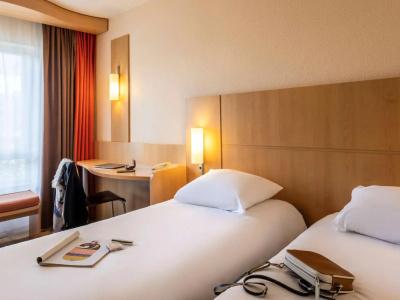 ibis Antwerpen Centrum - 5