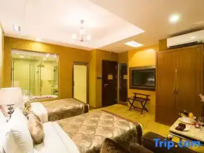 Best Western Chinatown - 112