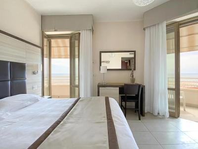 Capri & Residence - 2