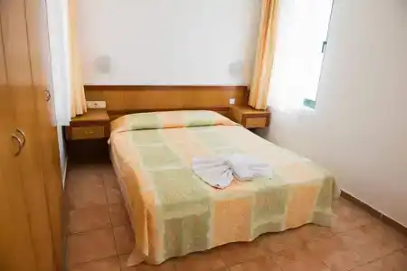Begonville Apart - 28