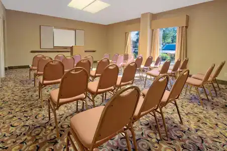 Hampton Inn Charlotte University Place - 14