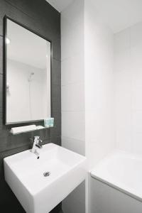 Value Balestier - Sg Clean - 7