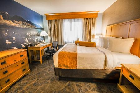 Best Western Plus Grantree Inn - 82