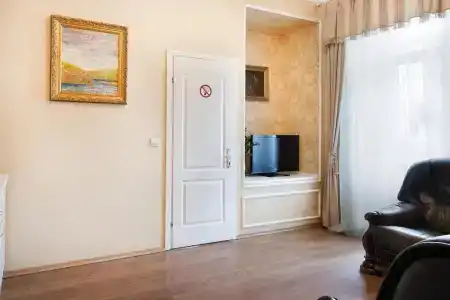 Basseynaya Apart - 112