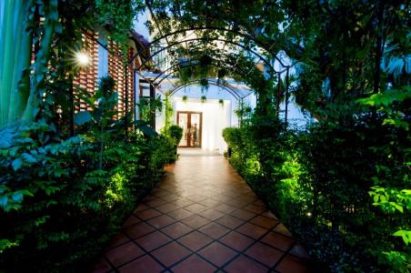 La Rose Suites - 22