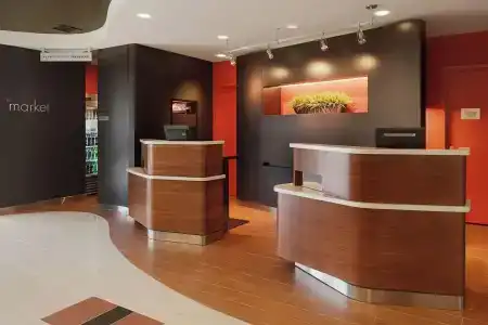 Courtyard by Marriott Hershey - 1