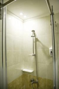 Redcon Suites - 265