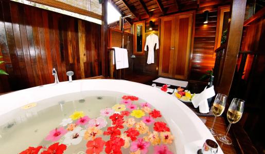 Bunga Raya Island & Spa - 11