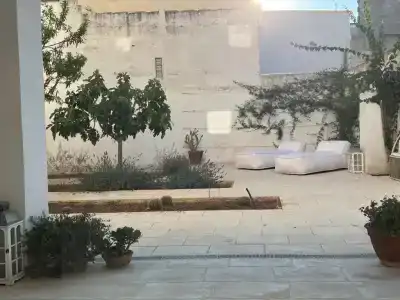 Canneddi Boutique Farm - 15