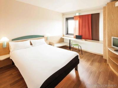 Ibis Roma Fiera - 1