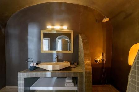 Senses Suites - 217