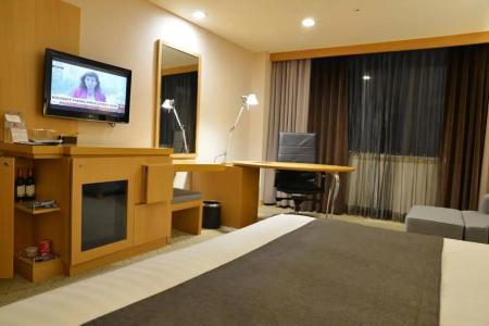 Ramada by Wyndham Songdo - 46