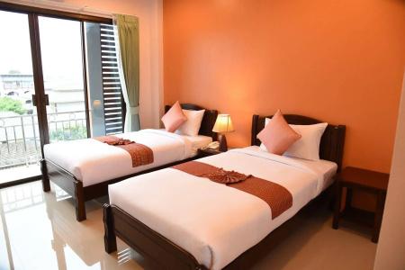 Krabi Phetpailin - 6