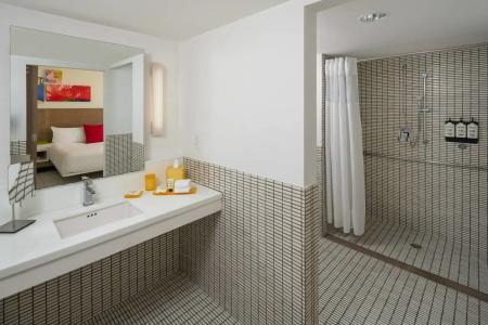 Royal Palm South Beach Miami, a Tribute Portfolio Resort - 32